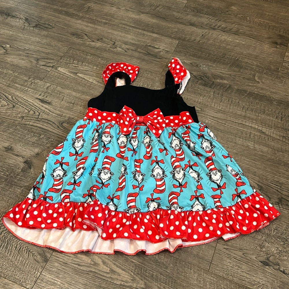 Boutique Dr Seuss Tank Top With Bow Size 5-6T